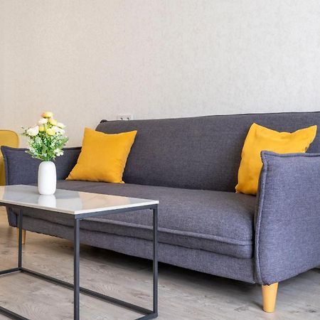 Cozy Apartment In The Heart Of Тбилиси Экстерьер фото